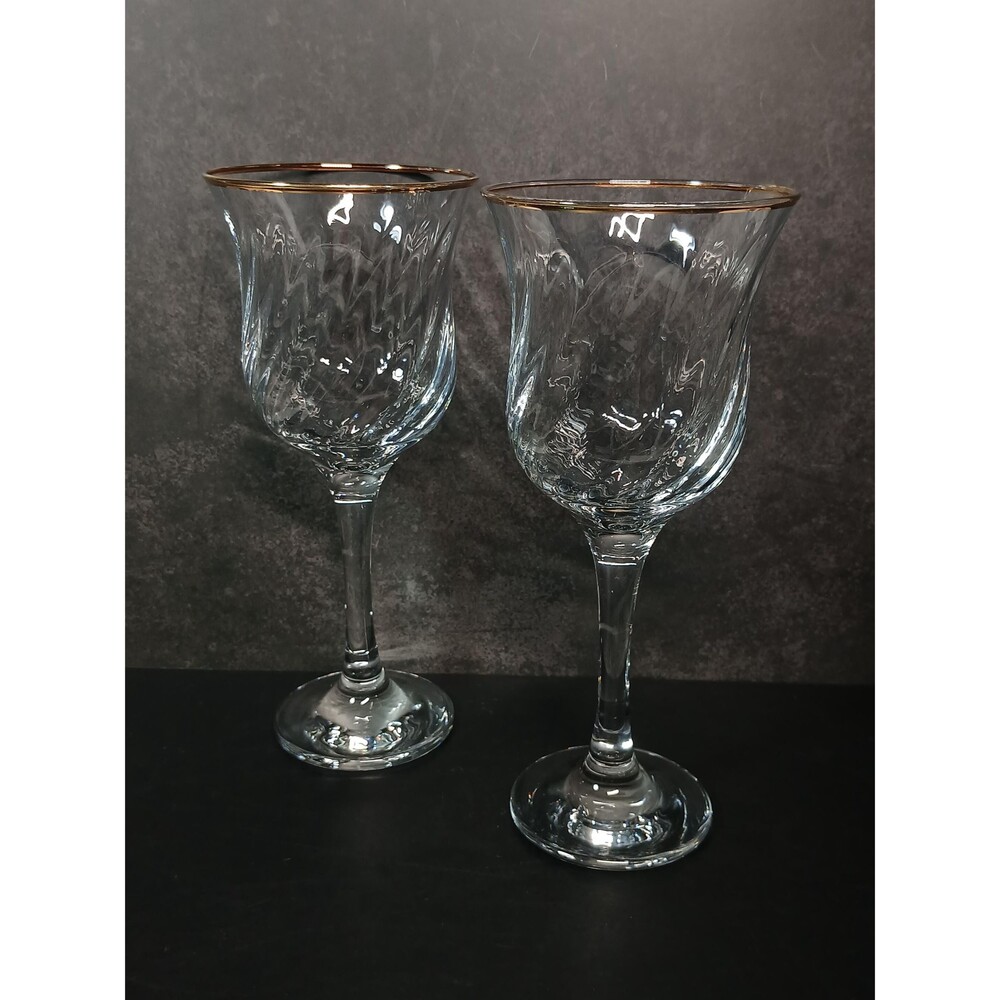 Crystal Gold Rim Wine Glasses Set of 2 7.5”